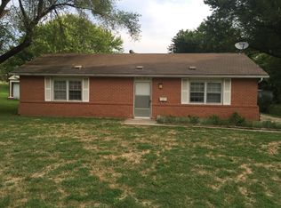 9724 E 79th St, Raytown, MO 64138