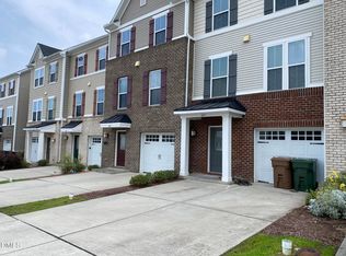 645 Berry Chase Way, Cary, NC 27519