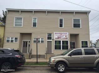 1253 Broadway Ave NW, Grand Rapids, MI 49504