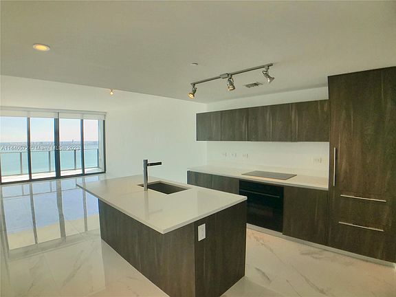 5th image of 3131 NE 7th Ave Unit 3602