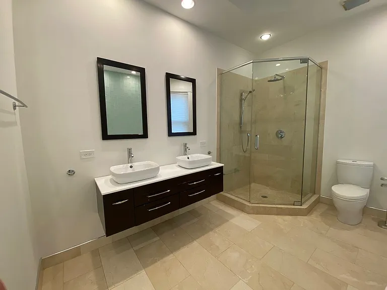 2441 N Mozart St — Photo 13