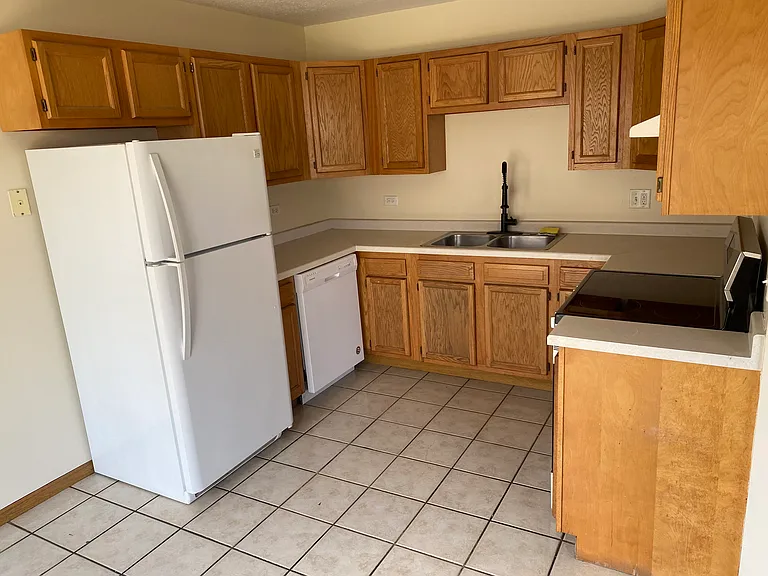 1248 Winans Ave #2 — Photo 3