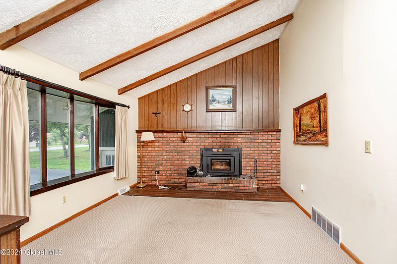2nd image of 17 Tieman Road