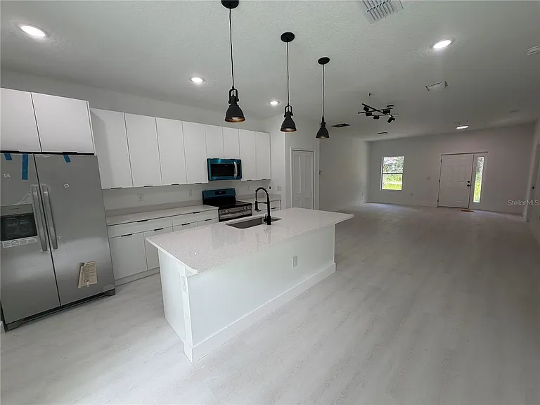 13542 SW 114th Pl — Photo 10
