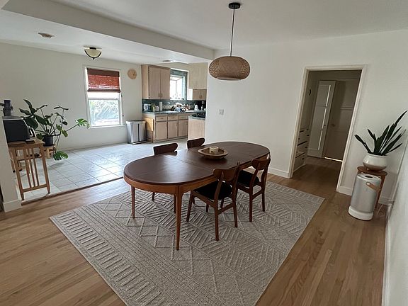 2nd image of 5425 West Blvd