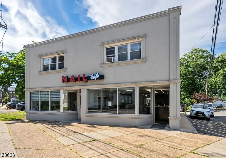 388 Main St — Photo 14