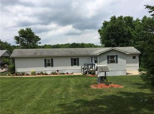 217 Hall Rd, Slippery Rock, PA 16057