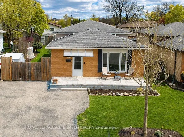 27 Lambert St, Hamilton, ON L8V 4N6