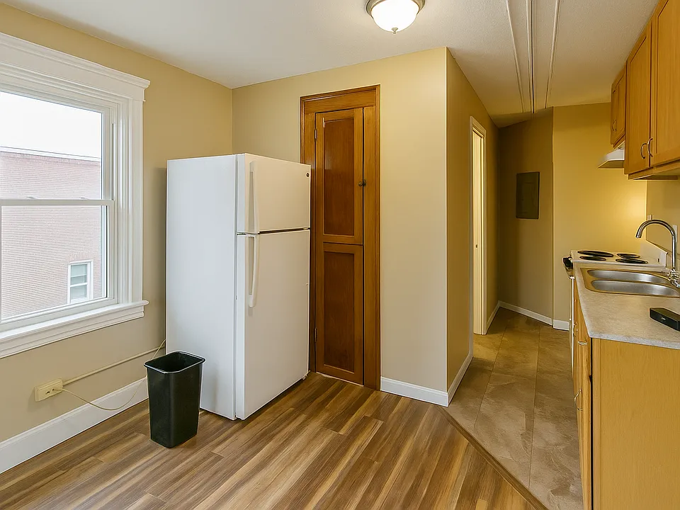 15-21 Depot St