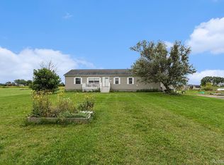 15917 Norman Rd, Lynn, MI 48097