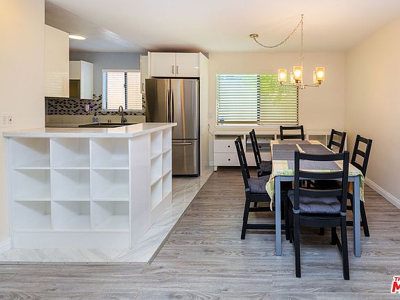 4th image of 5848 Hazeltine Ave APT 10