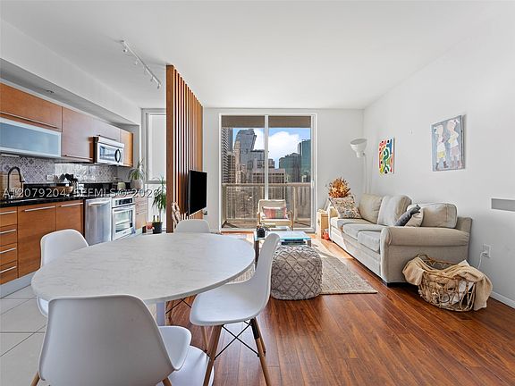 2nd image of 244 Biscayne Ave 3105
