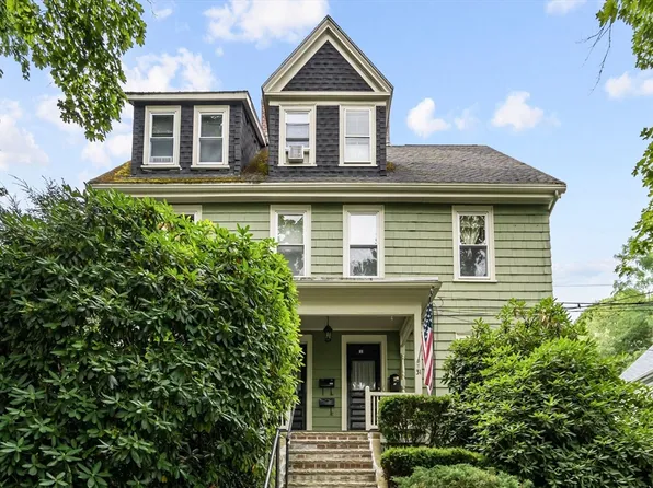 31-33 Acton St, Arlington, MA 02476