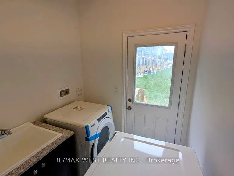 106 Wascana Rd — Photo 8
