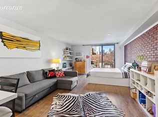215 E 24th St APT 723, Manhattan, NY