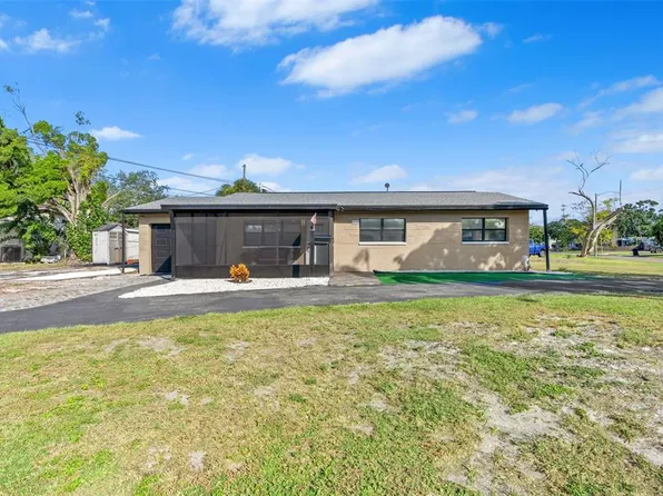 429 55th Ave NE, Saint Petersburg, FL 33703