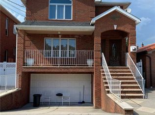 15043 17th Rd, Whitestone, NY 11357