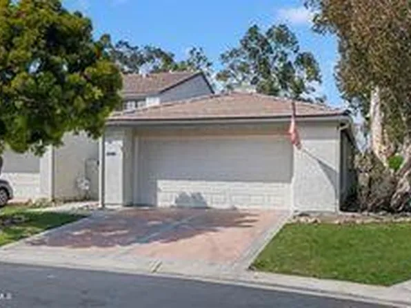 631 Beachport Dr, Port Hueneme, CA 93041