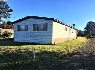 591 W Buford Ave, Siletz, OR 97380