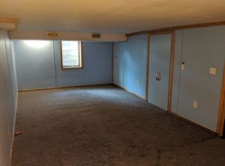 903 3rd St SE, Willmar, MN 56201