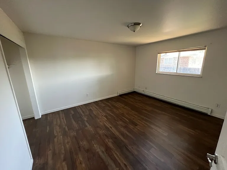 3129 E Locust St — Photo 12