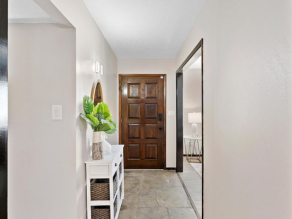 5th image of 1333 Monte Largo Dr NE