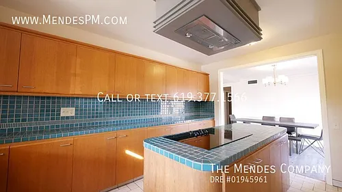 College Rental on 54th St. Photo 1