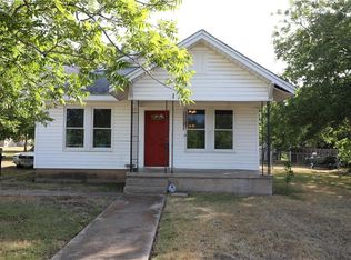 213 2nd St, Hewitt, TX 76643