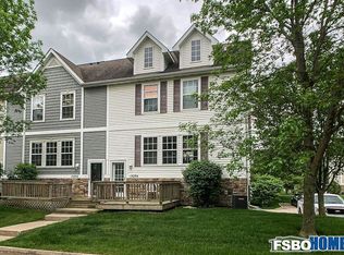 15204 Alpine Dr, Urbandale, IA 50323