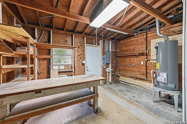 114 Karm St — Photo 36