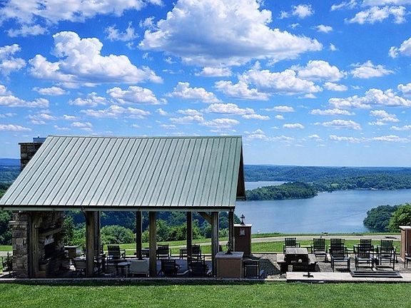 5th image of 70A Catfish Rd