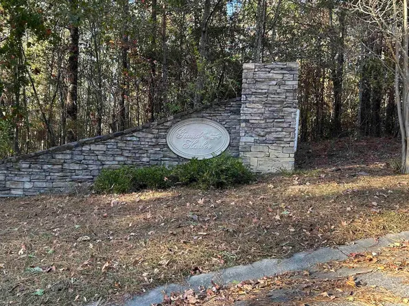 2303 Grand Harbour Dr, Lizella, GA 31052