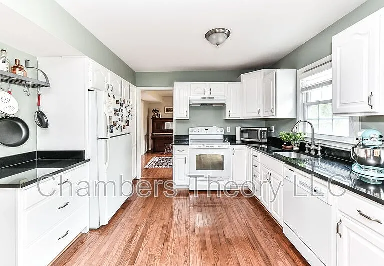 1350 Shallow Ford Rd — Photo 12