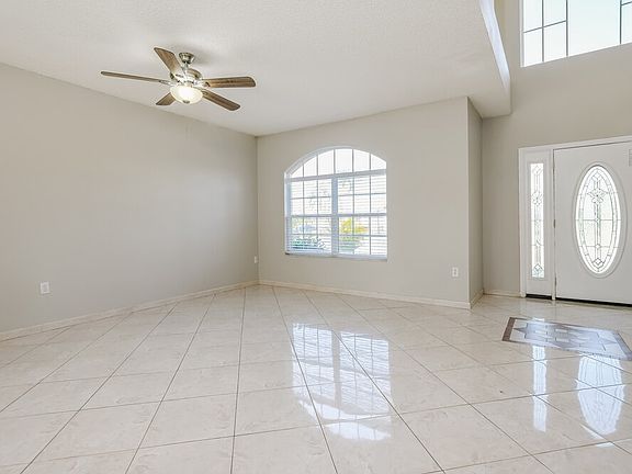 5th image of 4560 Ficus Tree Rd