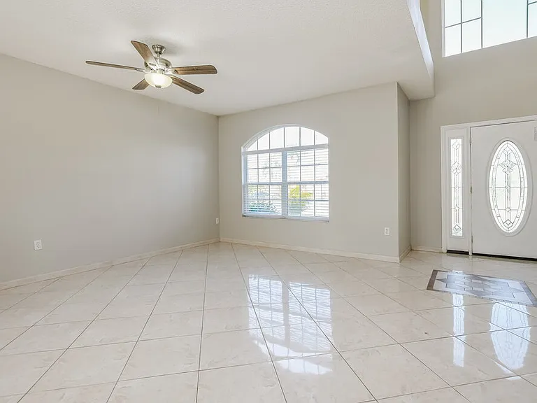 4560 Ficus Tree Rd — Photo 6