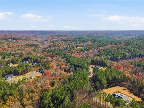 120 Twisted Pines Xing, Dahlonega, GA 30533