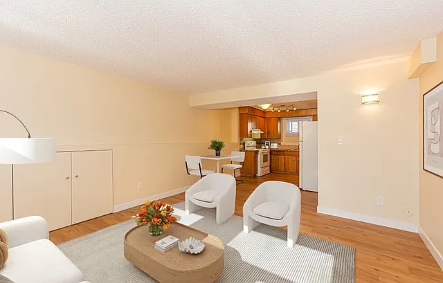 153 Woodvale Road West NW — Photo 38
