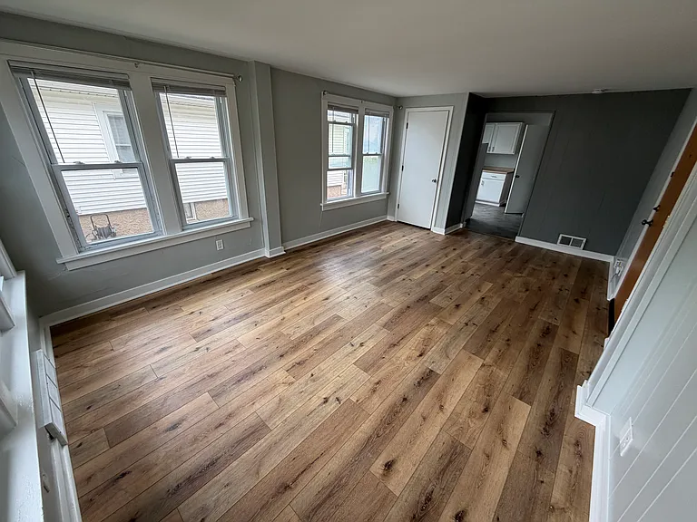 2111 E Dayton St #2 — Photo 2
