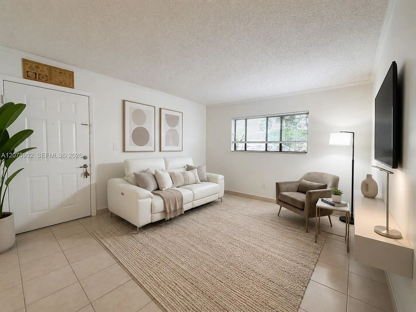 Palms Of Pembroke Condo — Photo 3
