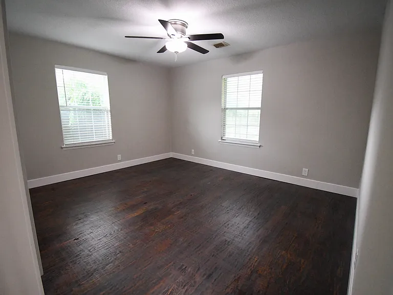 3430 Princeton Dr — Photo 6