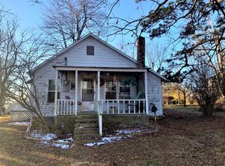 96 7th Loop, Harrison, AR 72601