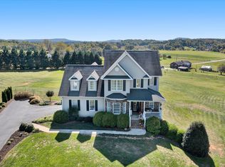 50 Harvest Ridge Ct, Boones Mill, VA 24065
