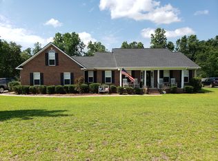 108 Breckenridge Dr, Raeford, NC 28376