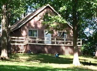 8282 County Road 424, Hannibal, MO 63401