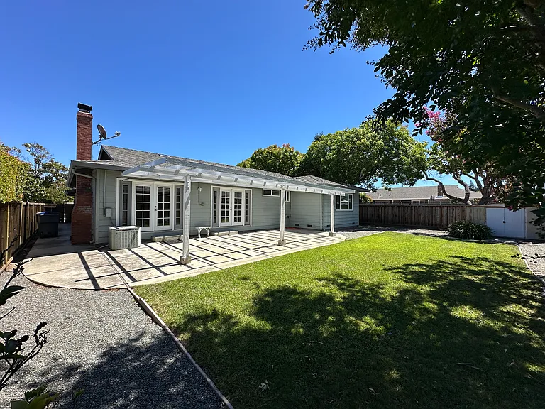 497 Pin Oak Dr — Photo 21