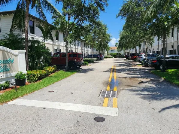 2723 NE 14th St Unit 108, Pompano Beach, FL 33062