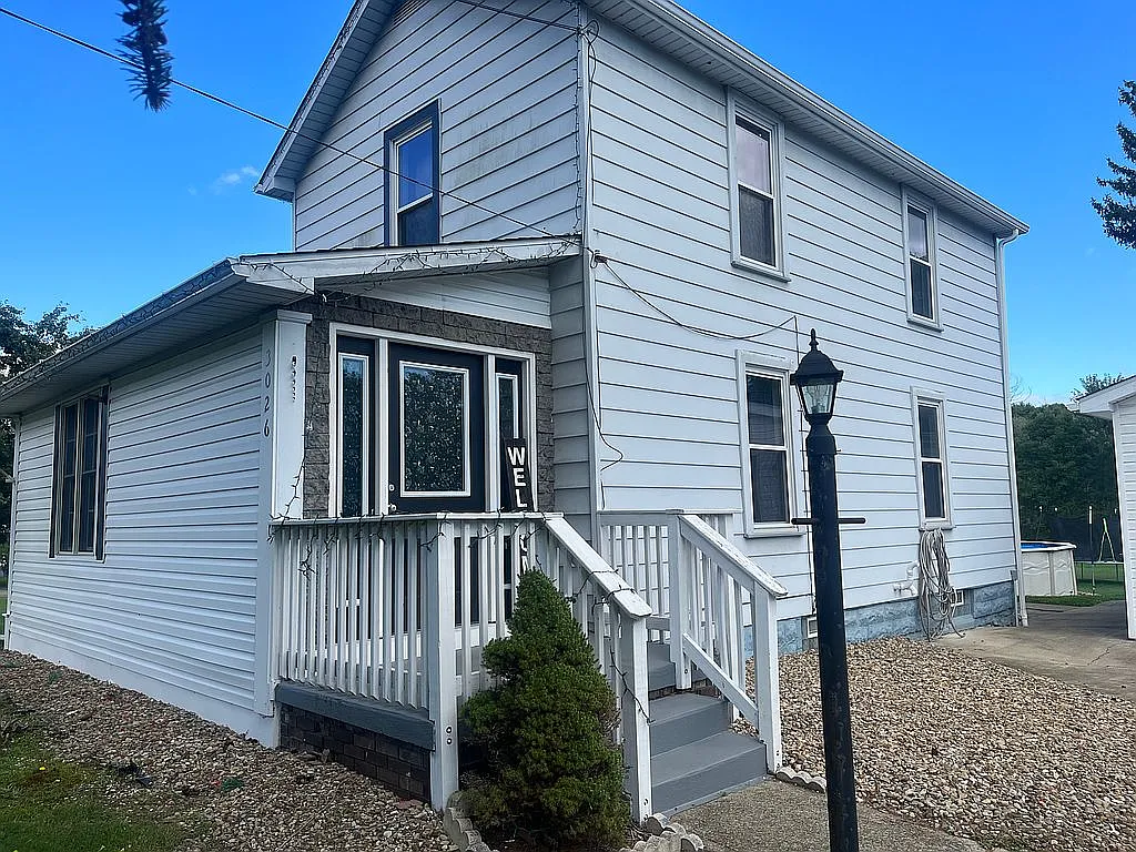 3026 Mercer Rd photo 1