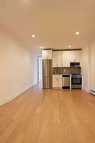 1910 3rd Ave #4RN Photo 1