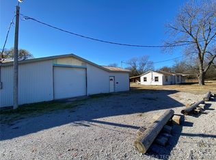 612 Myall Rd SW, Ardmore, OK 73401