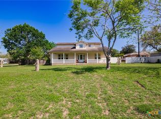 344 W High St, Goliad, TX 77963